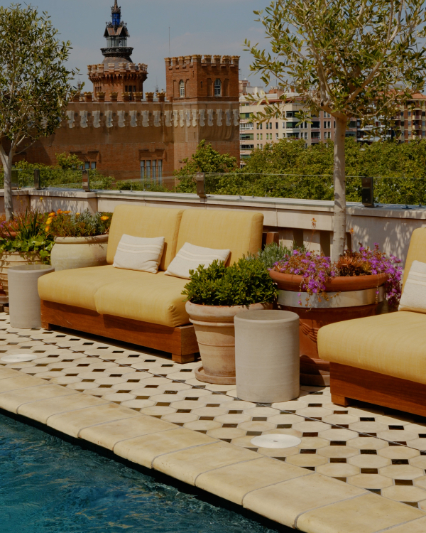 In Conversation: Hotel Borneta