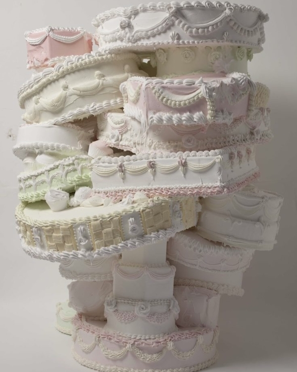 Trend: Stacked Wedding Cakes