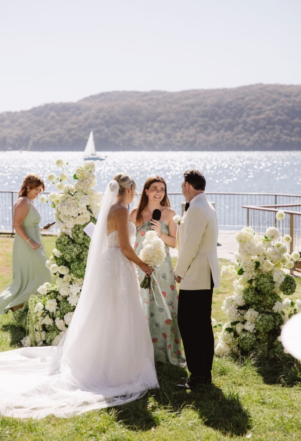 Florists Solasta Blooms