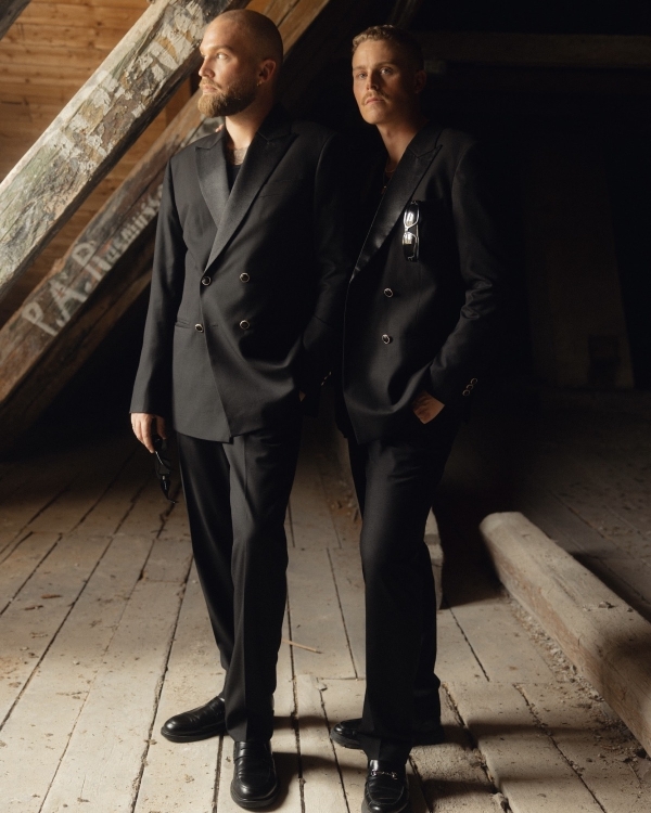 Celebrating Pride: Our Favorite LGBTQIA+ Weddings