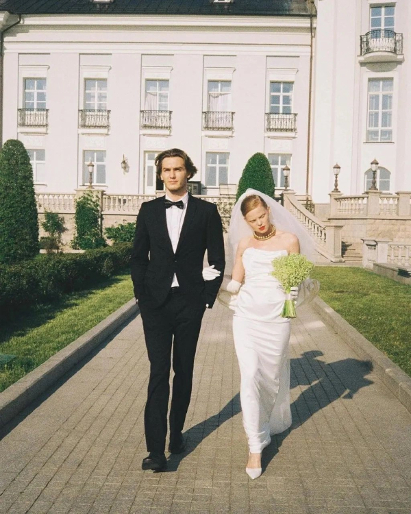 What to Do When Your Family and Partner Don’t Get Along