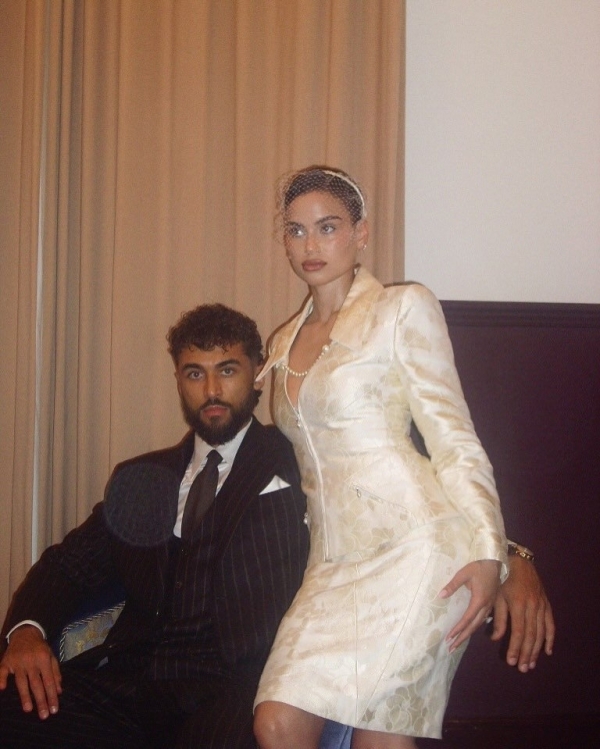 Premier League Soccer Player Dominic Calvert-Lewin & Model Sandra Jerze Are Married!