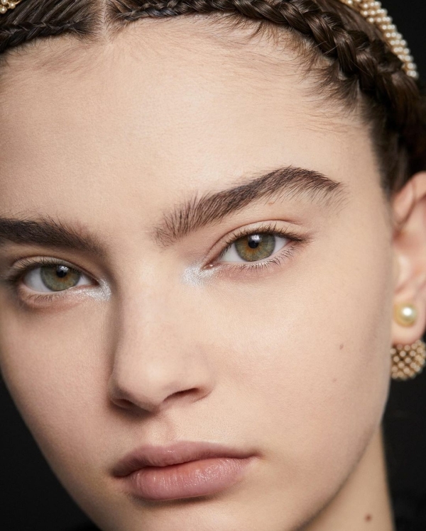 7 Best Lipstick For Brides | Iconic Nude Lipstick For Wedding Look | Neurtal Lips