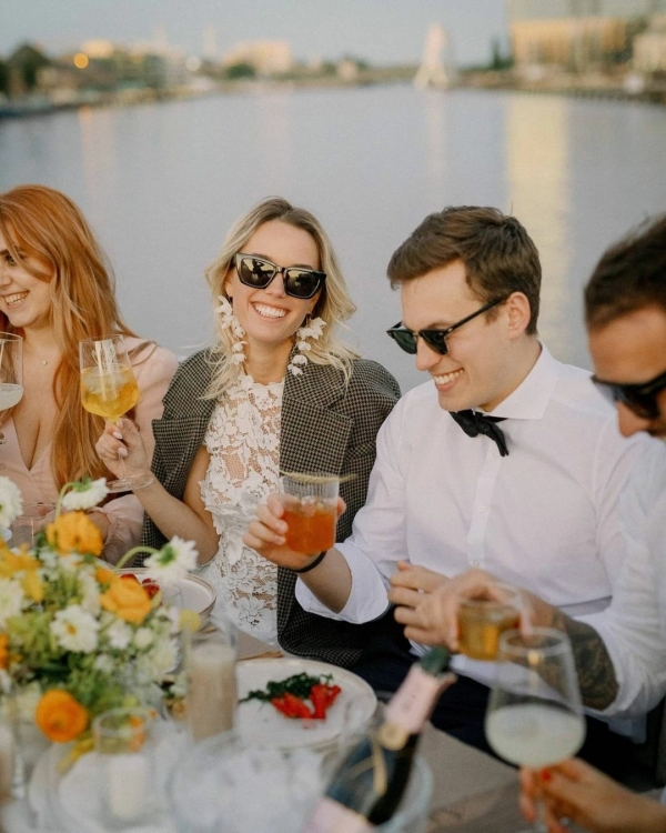 How to Uninvite Someone From a Wedding | 5 Ways to Politely Uninvite Guests to Your Wedding