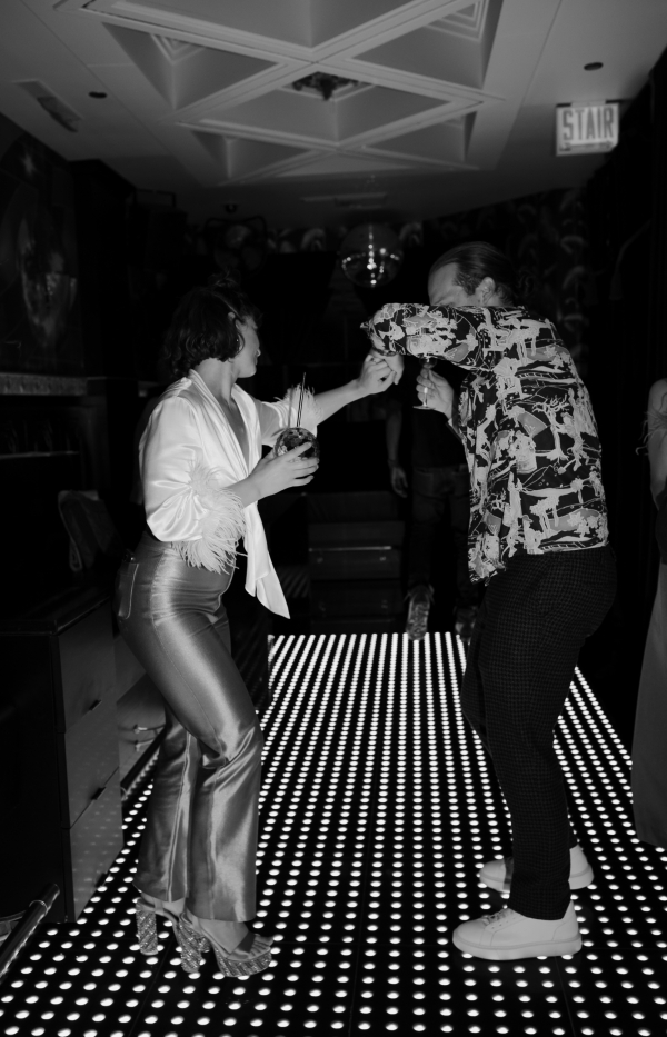 Real Wedding in Chicago: Vintage, Disco and Just the Inner Circle Guest List