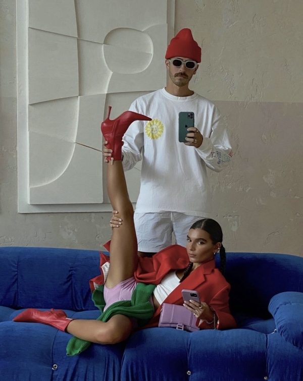 Couple Photo Shoot Ideas | Funny, Romantic Photoshoot | At Home, Studio & Other Locations