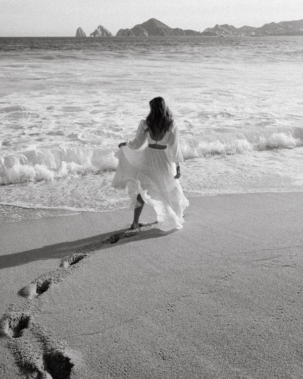 What to take with you to the wedding | wedding day packing list