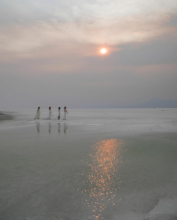 Photographers Cara Mia