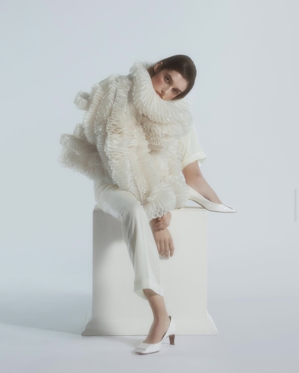 Where to Buy a Wedding Pantsuit for the Bride