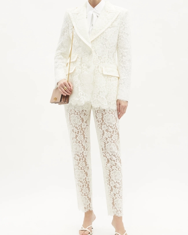 Where to Buy a Wedding Pantsuit for the Bride