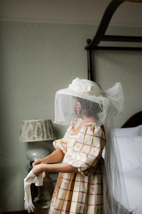 Real Wedding in Chicago: Vintage, Disco and Just the Inner Circle Guest List