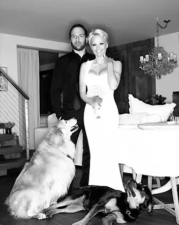 Pamela Anderson Wedding Rings | Engagement Rings