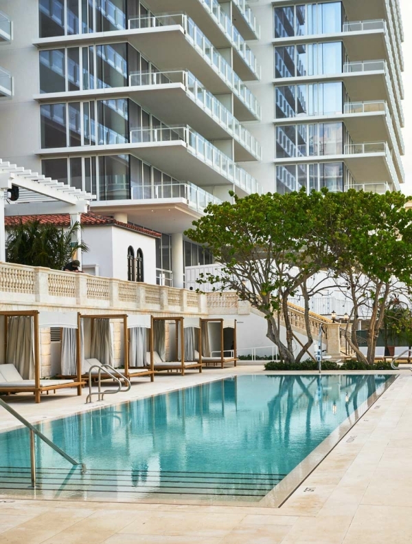 Venues Four Seasons Hotel at The Surf Club, Surfside