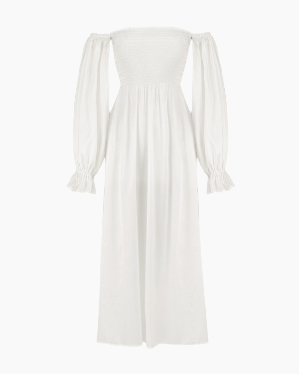 Wedding pajamas | Photogenic bridal pajamas and robes