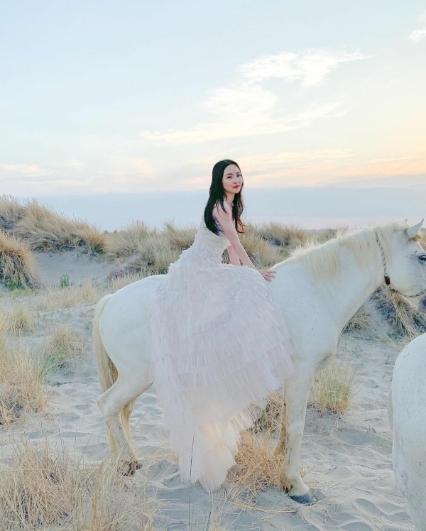 Photographers Jose Villa