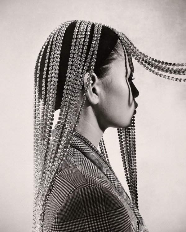 Hair accessories with rhinestones | Examples