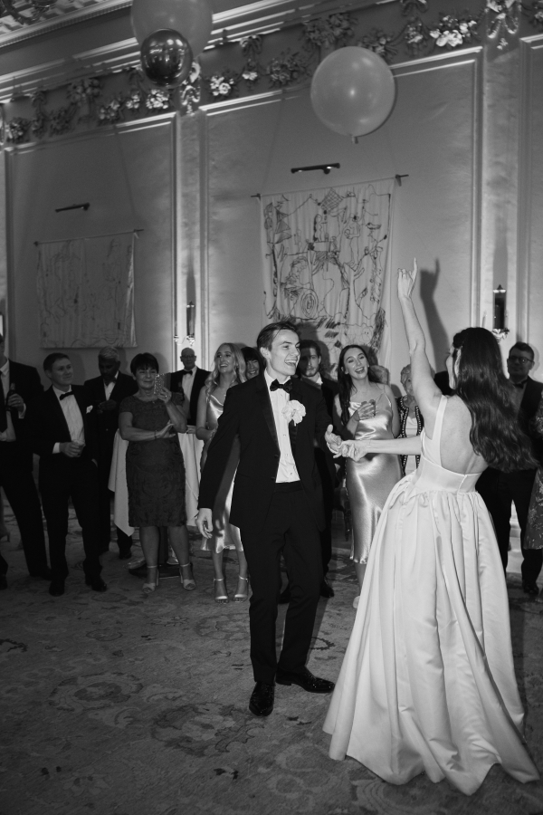 Old Money Wedding Dress, Suit | Old Money Aesthetic | Couple Photos, Pictures