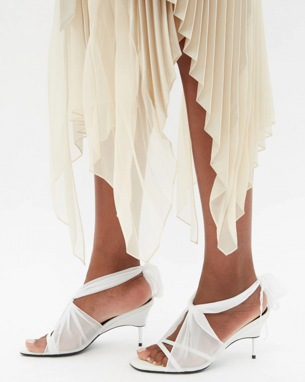 Gorgeous Wedding Shoes with Bows