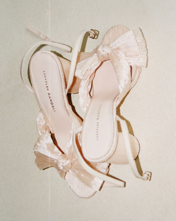 Gorgeous Wedding Shoes with Bows