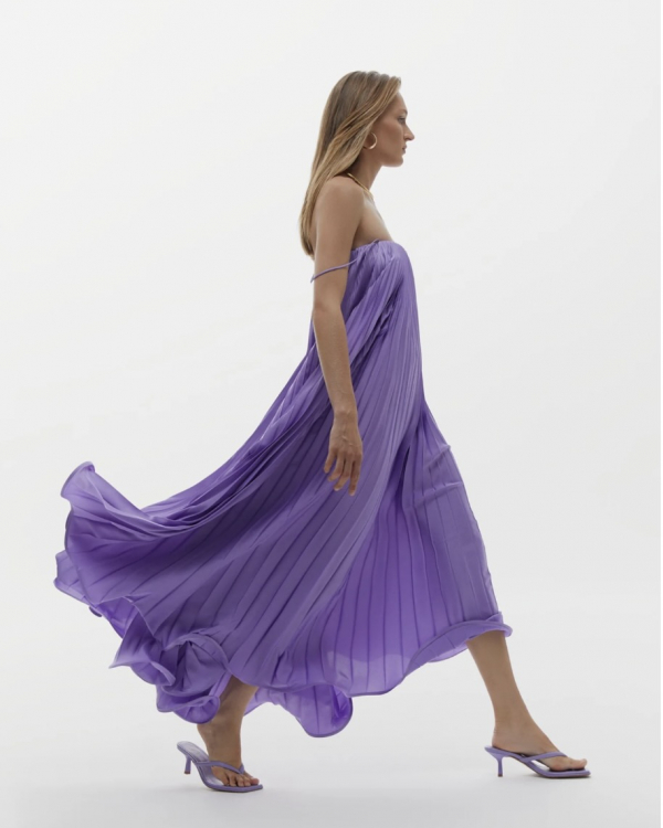 32 Unique Spring Bridesmaid Dresses 2024 | Springtime Bridesmaid Outfit Ideas