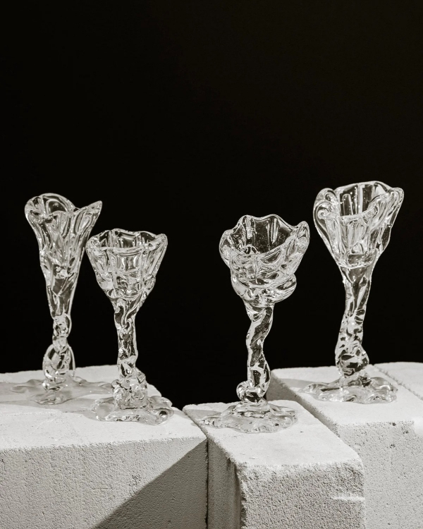 Unique Wedding Glassware Ideas | Artisanal Wine and Cocktail Glasses | Tablescape Styling Ideas