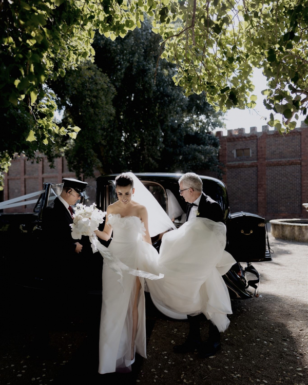 Floral and Pearl Wedding at Stones of the Yarra Valley | Christina & Nicholas Wedding Celebration in Australia