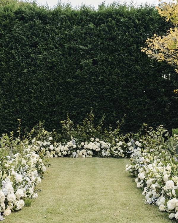 Best Spring Wedding Colors 2024 | Springtime Color Schemes | Beautiful, Elegant & Popular Palettes