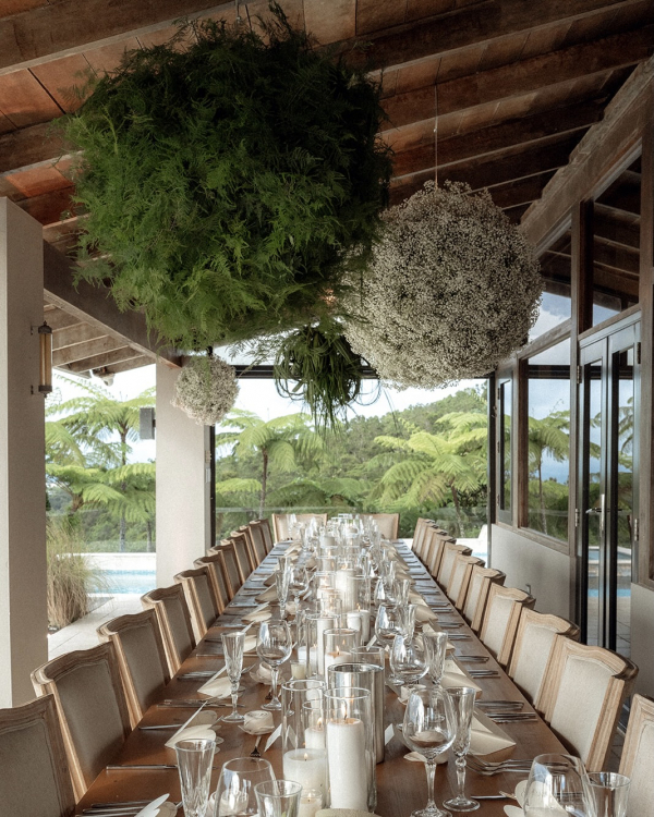 Romance in Puerto Rico | Bridal Inspiration with Bread Set Design, Bows and Handmade Stationary