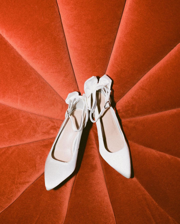 Interview with Wedding Photographer Valerie Thompson