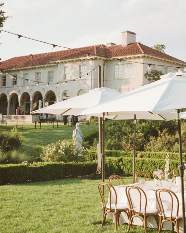 Interview with Wedding Photographer Valerie Thompson