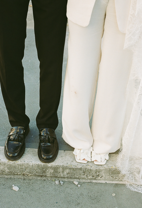 Vintage Wedding Photoshoot in Nashville | Urban Wedding Inspiration