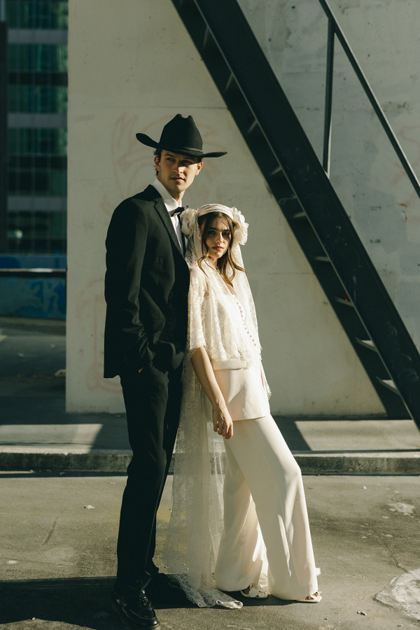 Vintage Wedding Photoshoot in Nashville | Urban Wedding Inspiration