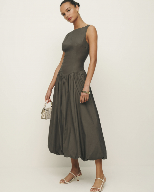 32 Unique Spring Bridesmaid Dresses 2024 | Springtime Bridesmaid Outfit Ideas