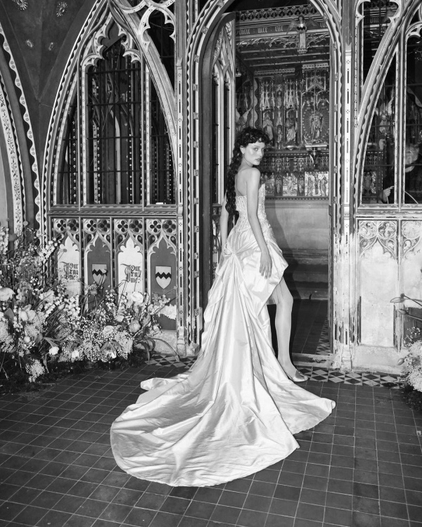 Famous british wedding dress designers hotsell