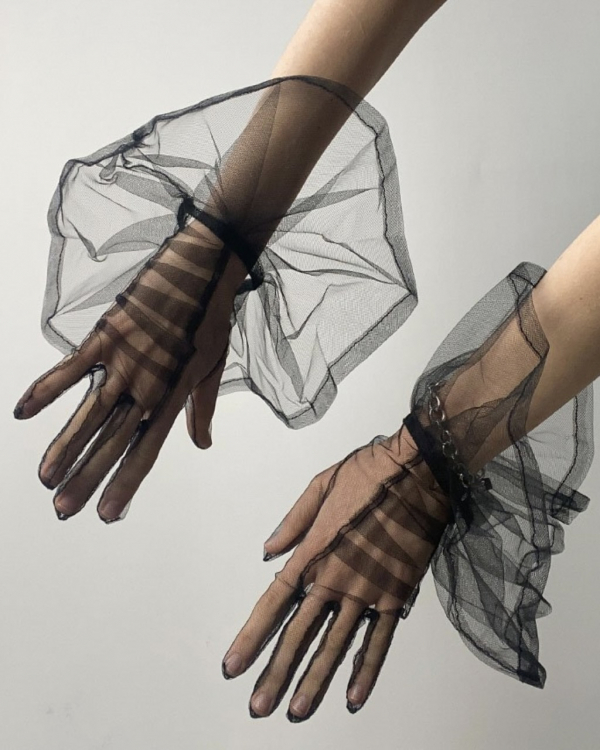 16 Best Wedding Gloves | Long Bridal Gloves | Sheer, Lace