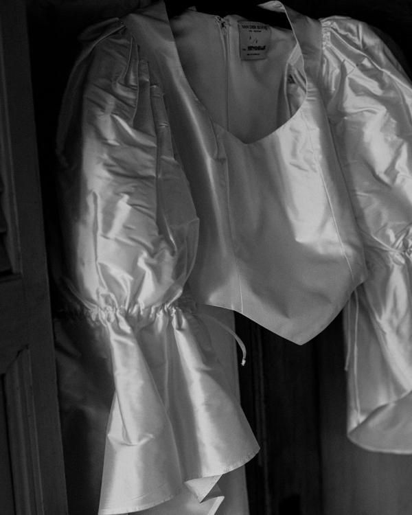 Beautiful Wedding in Melbourne | Bright Flowers, Vivid Décor and Love