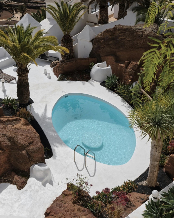 Best Pre-Wedding Destinations | Earlymoon Locations | TOP Pre-Wedding Getaways