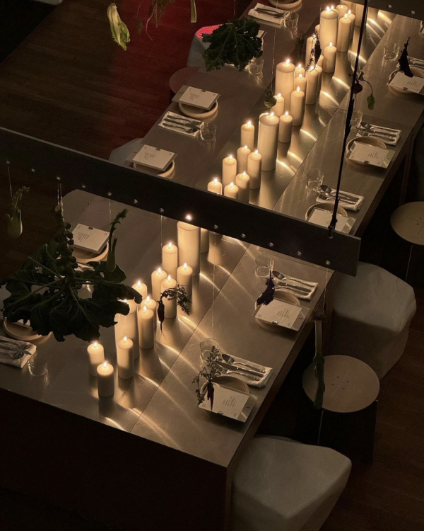 Unique Wedding Table Centerpieces Without Flowers | Creative Non Floral Wedding Decor Ideas