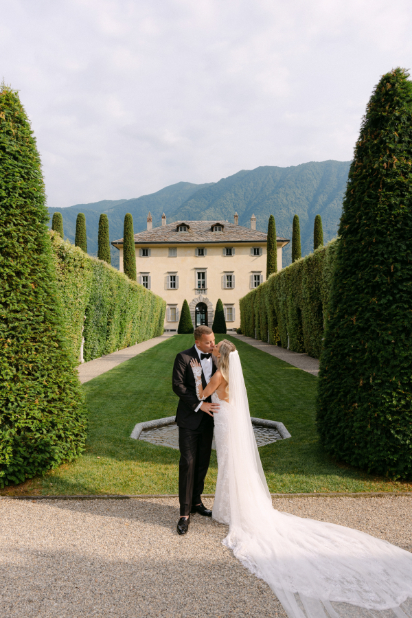 Photographers Anna Roussos