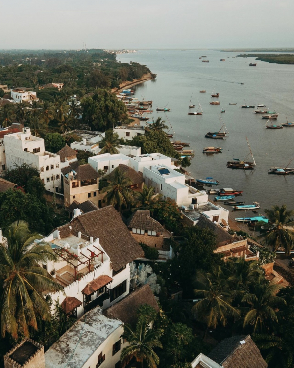 Best Pre-Wedding Destinations | Earlymoon Locations | TOP Pre-Wedding Getaways