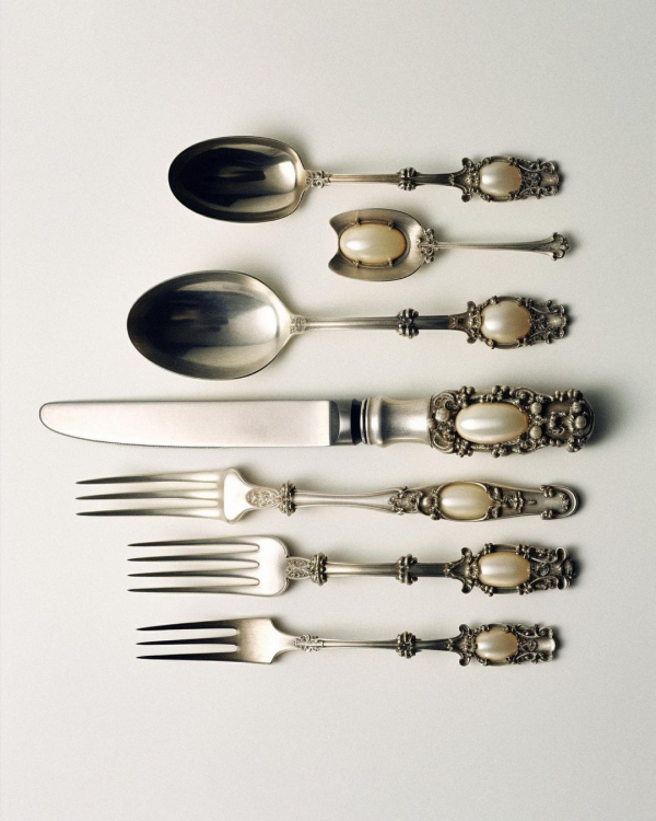 30 Best Artisanal Flatware | Handmade Silverware Set