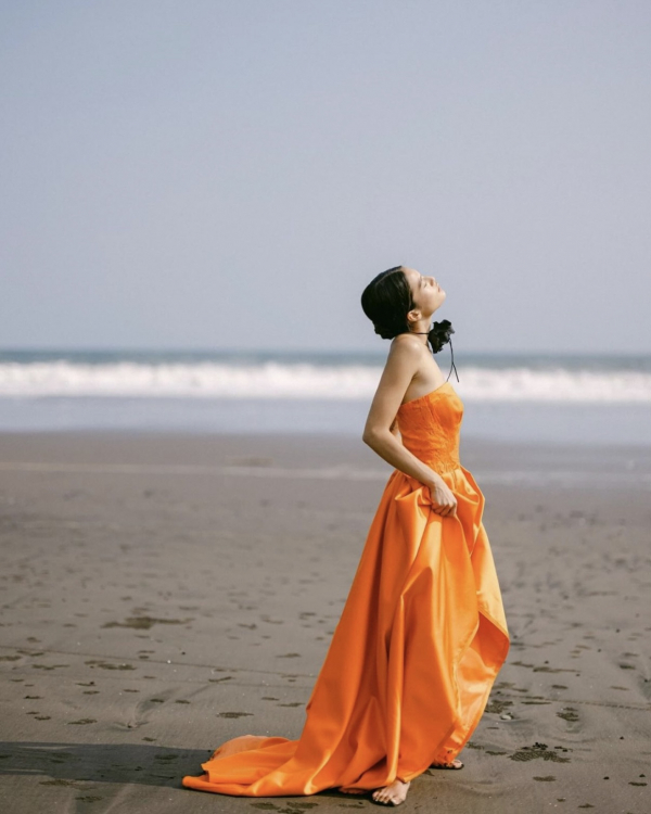 Best Spring Wedding Colors 2024 | Springtime Color Schemes | Beautiful, Elegant & Popular Palettes