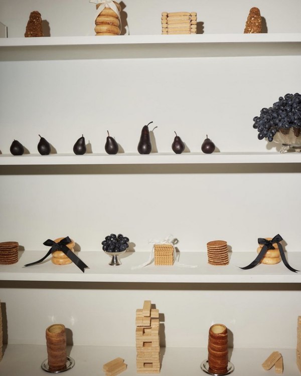 Fruits and Berries for a Wedding Dinner Decor | Fruit Table Centerpiece | Wedding Decoration