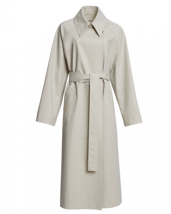 Best Wedding Coats and Jackets for Brides | White Bridal Outerwear