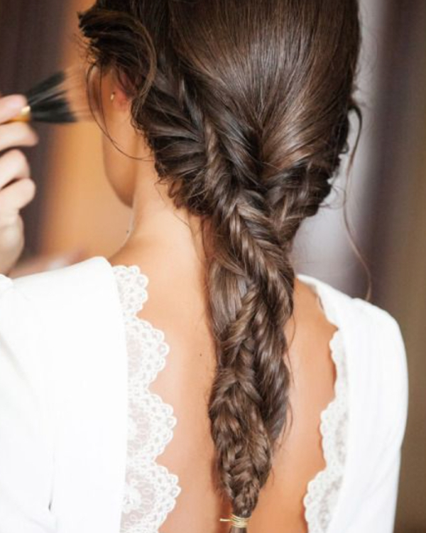 Humidity-Proof Wedding Hairstyles: 6 Styles & Step-by-Step Guides