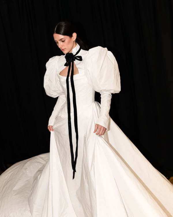 45 Chic Sleeve Wedding Dresses Trending for Fashion-Forward Brides