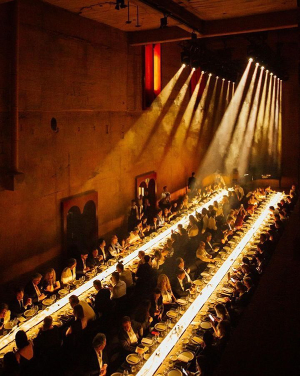 40 Statement Lighting Ideas to Elevate Your Wedding Reception