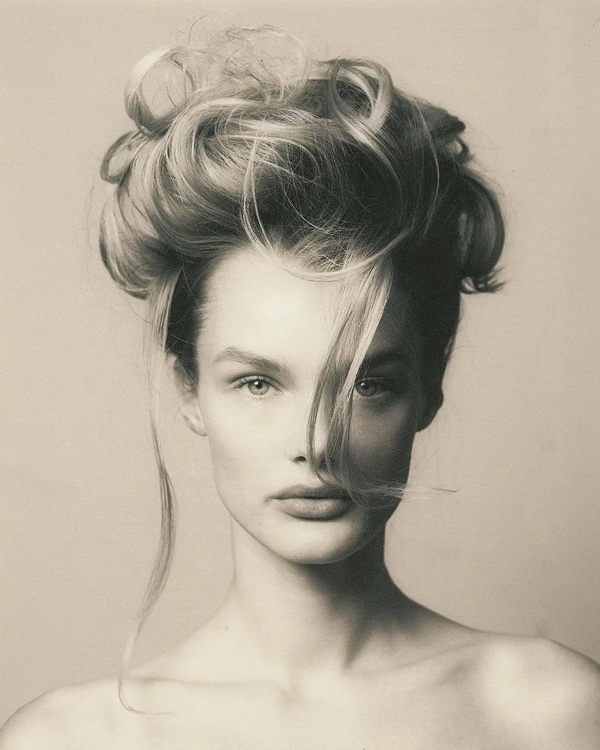 20 Ethereal & Romantic Bridal Hairstyles