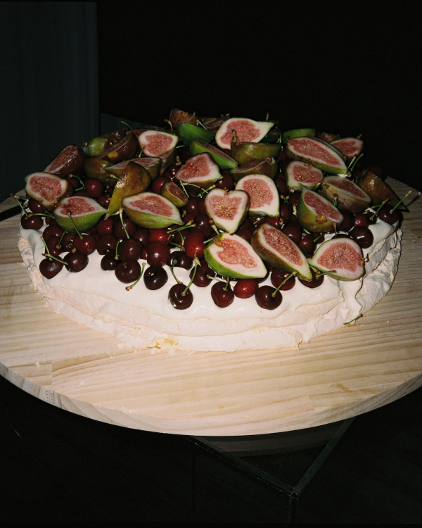 A Blush and Berry-Infused Wedding at a Luxurious Australian Estate