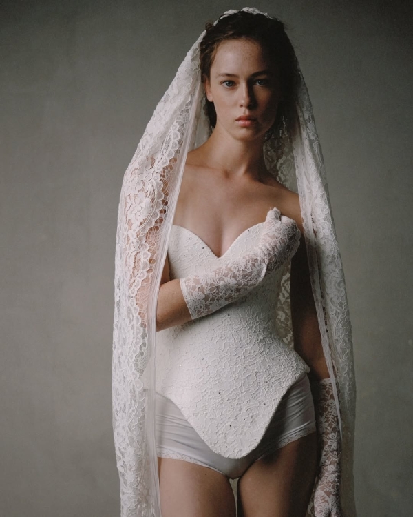 What is a Bridal Stylist and How Do They Work?